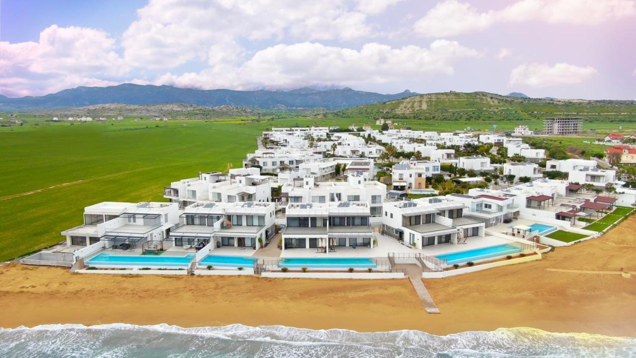 Caesar Beach Villas And Apartments Gastria Exterior foto