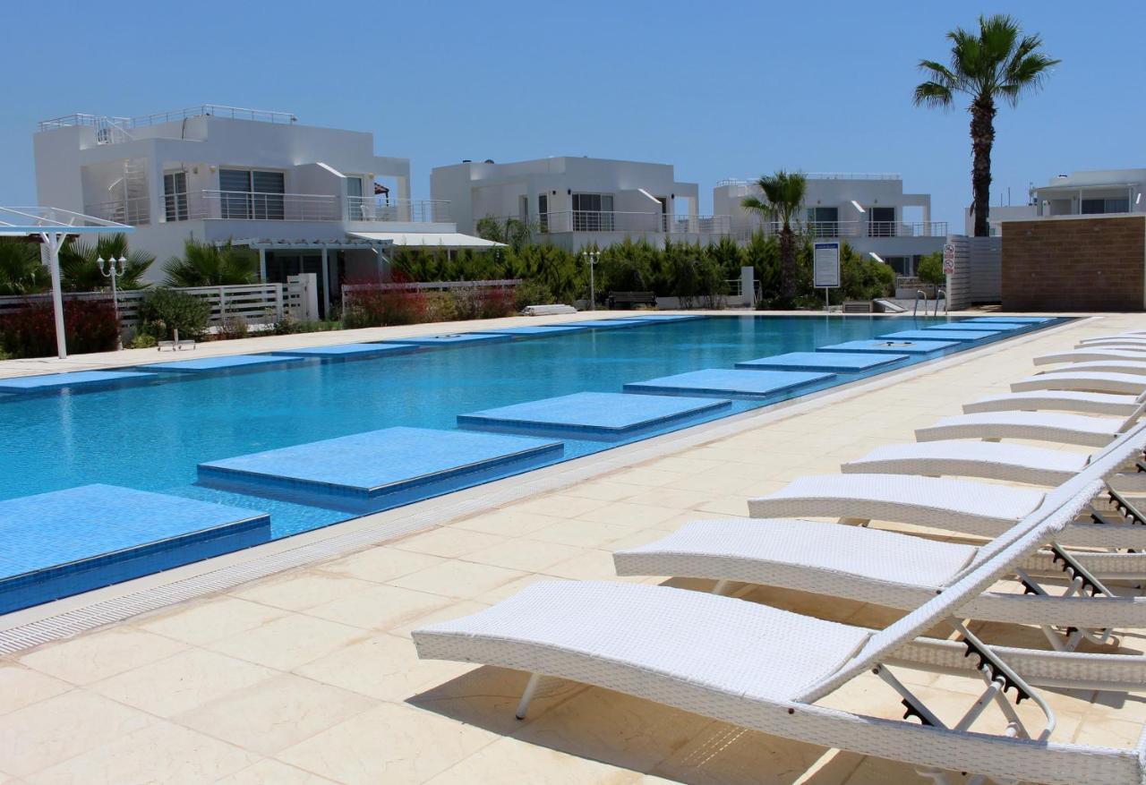 Caesar Beach Villas And Apartments Gastria Exterior foto