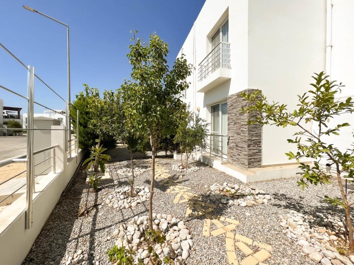 Caesar Beach Villas And Apartments Gastria Exterior foto
