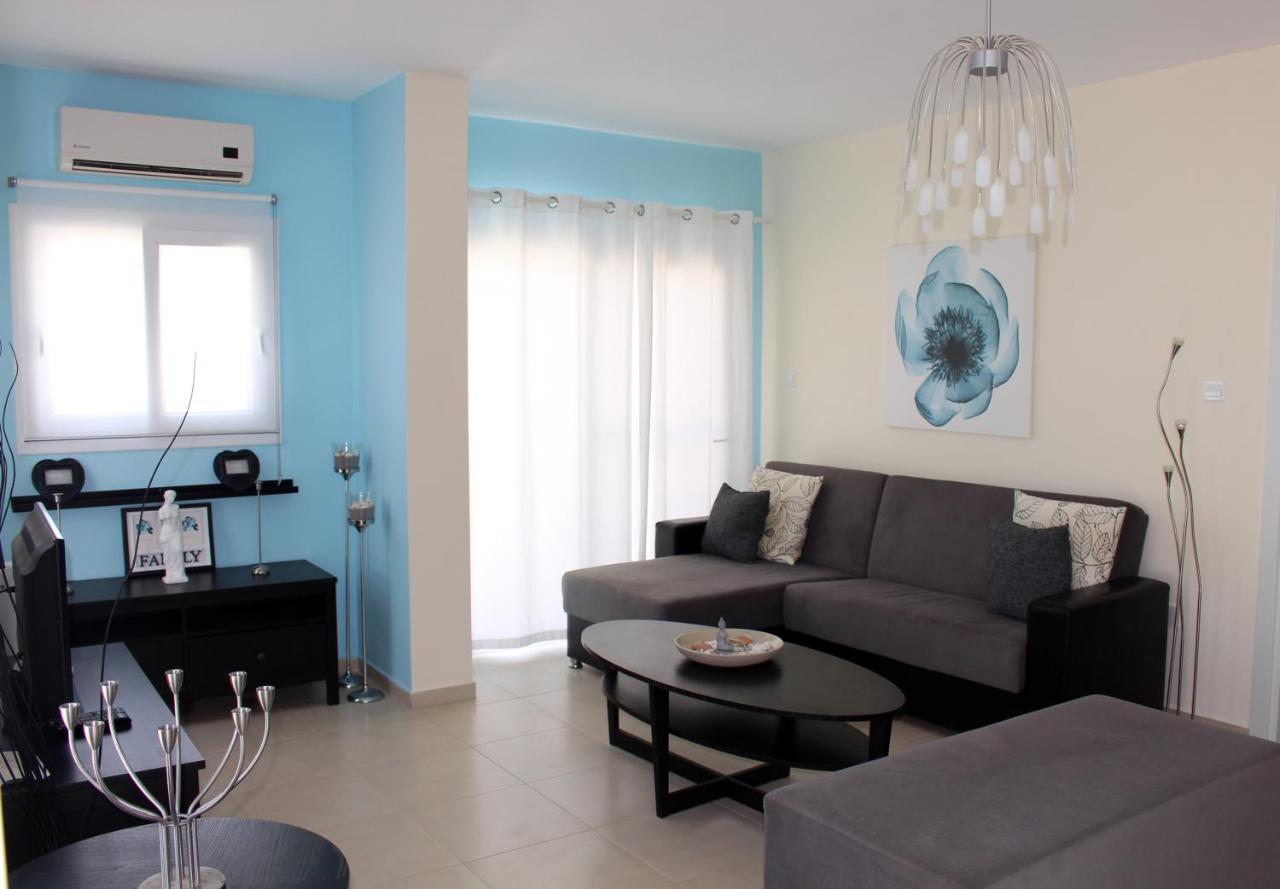 Caesar Beach Villas And Apartments Gastria Exterior foto